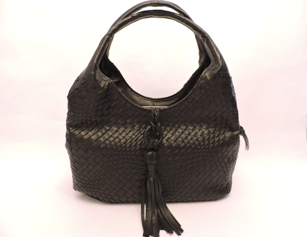 Bottega Veneta Intrecciato Nappa Campana Medium Shoulder Bag - FINAL S in  2023