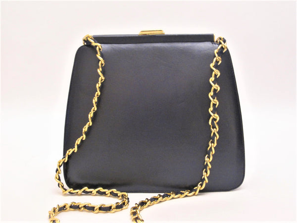 Grosgrain Nappa Leather Clip Top Shoulder Bag